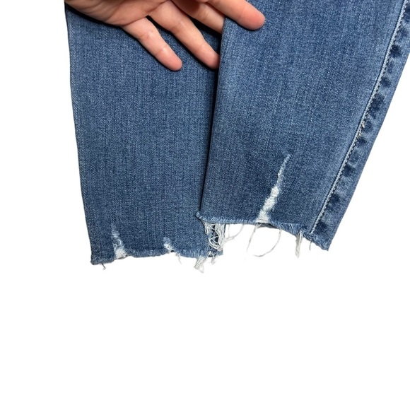 Hollister High Rise Crop Super Skinny Distressed Jeans - Picture 6 of 12